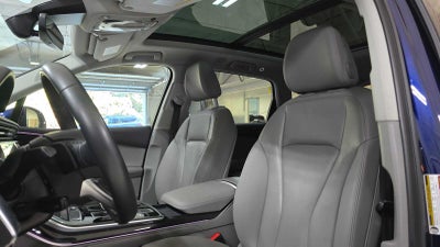 2024 Audi Q7 Premium Plus