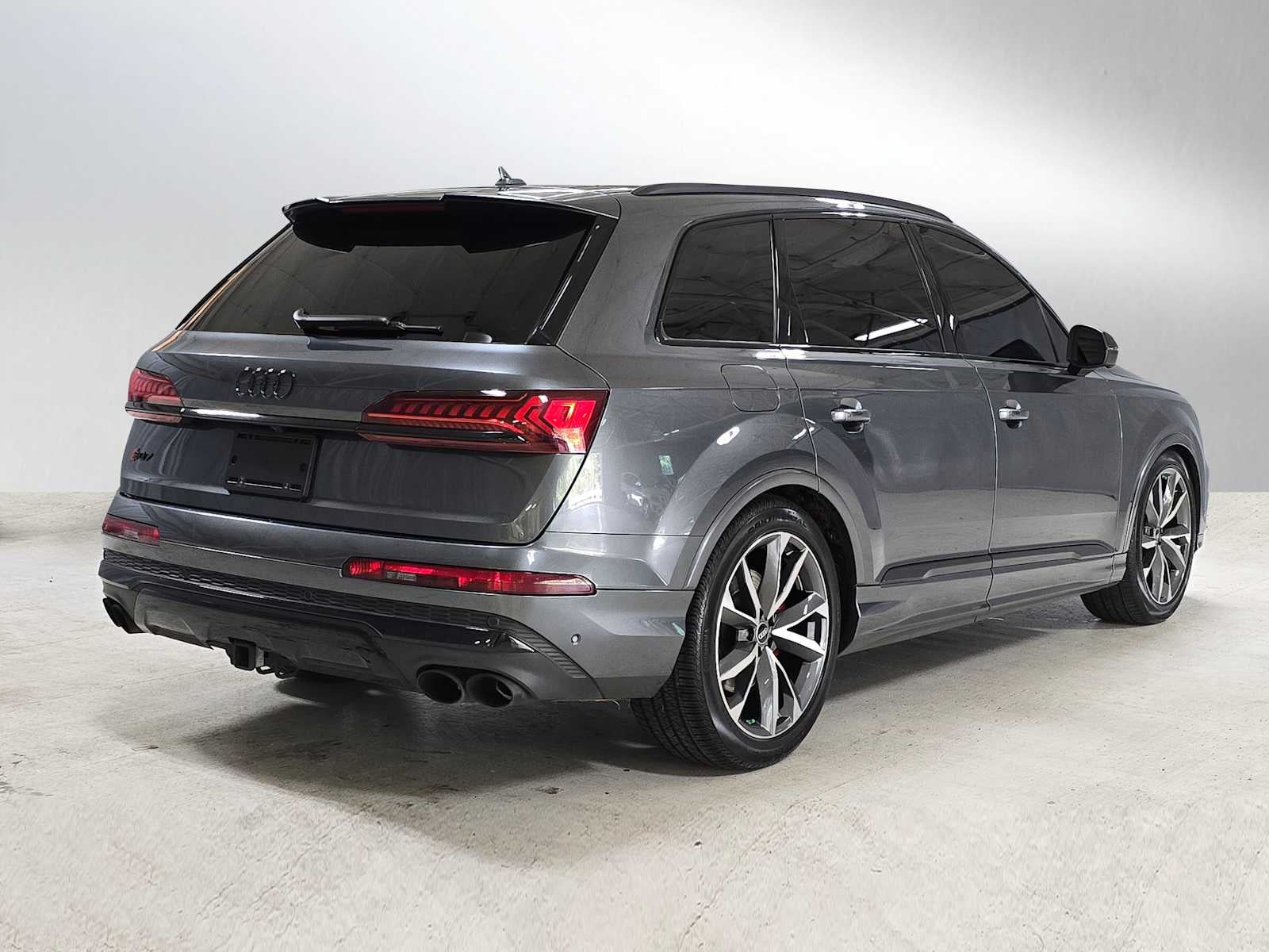 2023 Audi SQ7 Prestige
