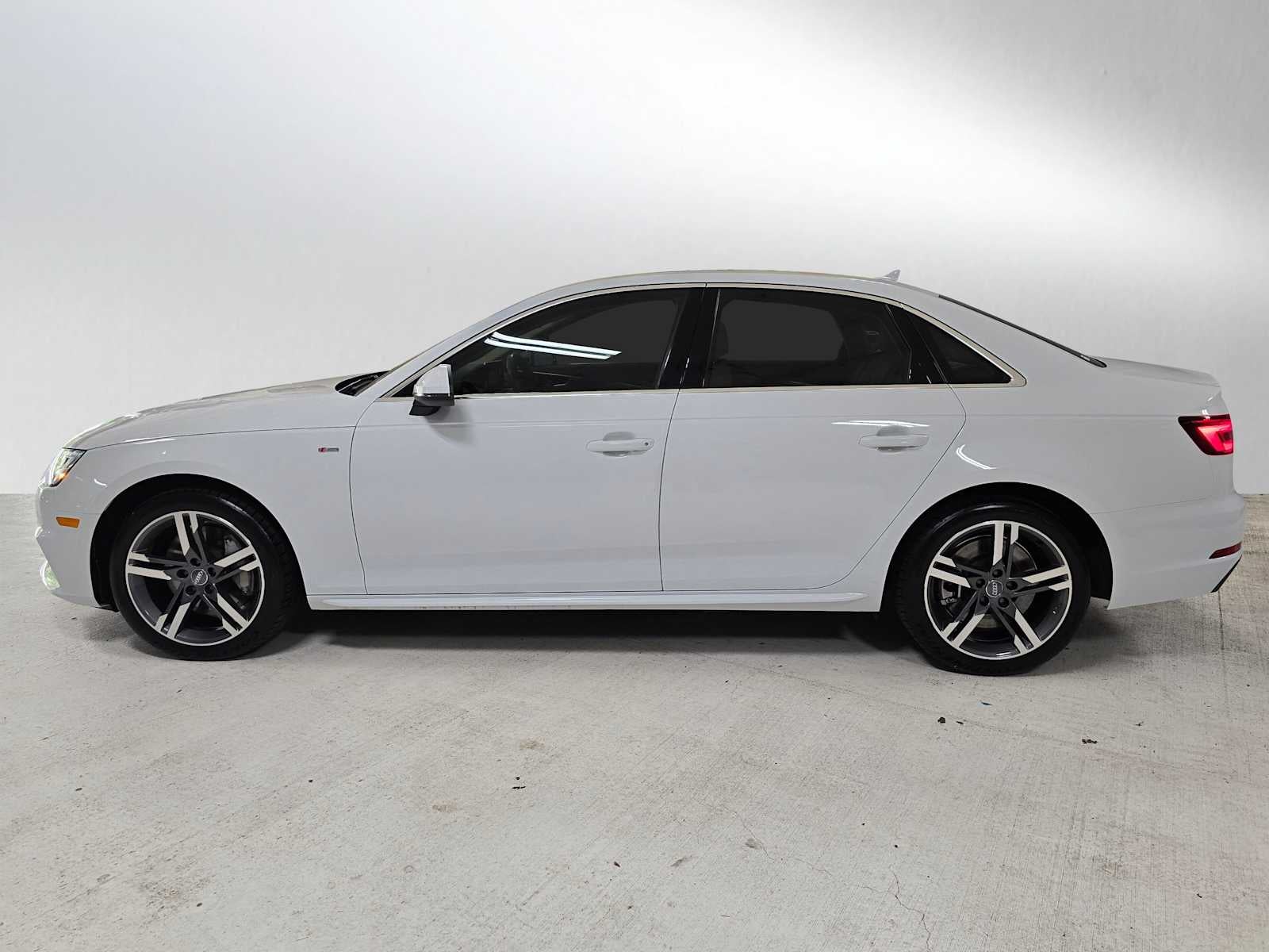 2018 Audi A4 Premium Plus