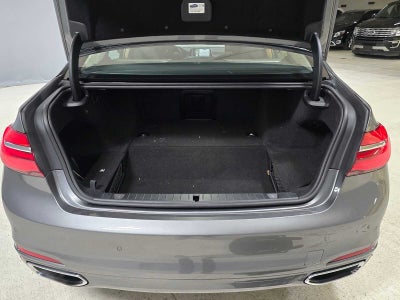 2018 BMW 7 Series 740e xDrive iPerformance