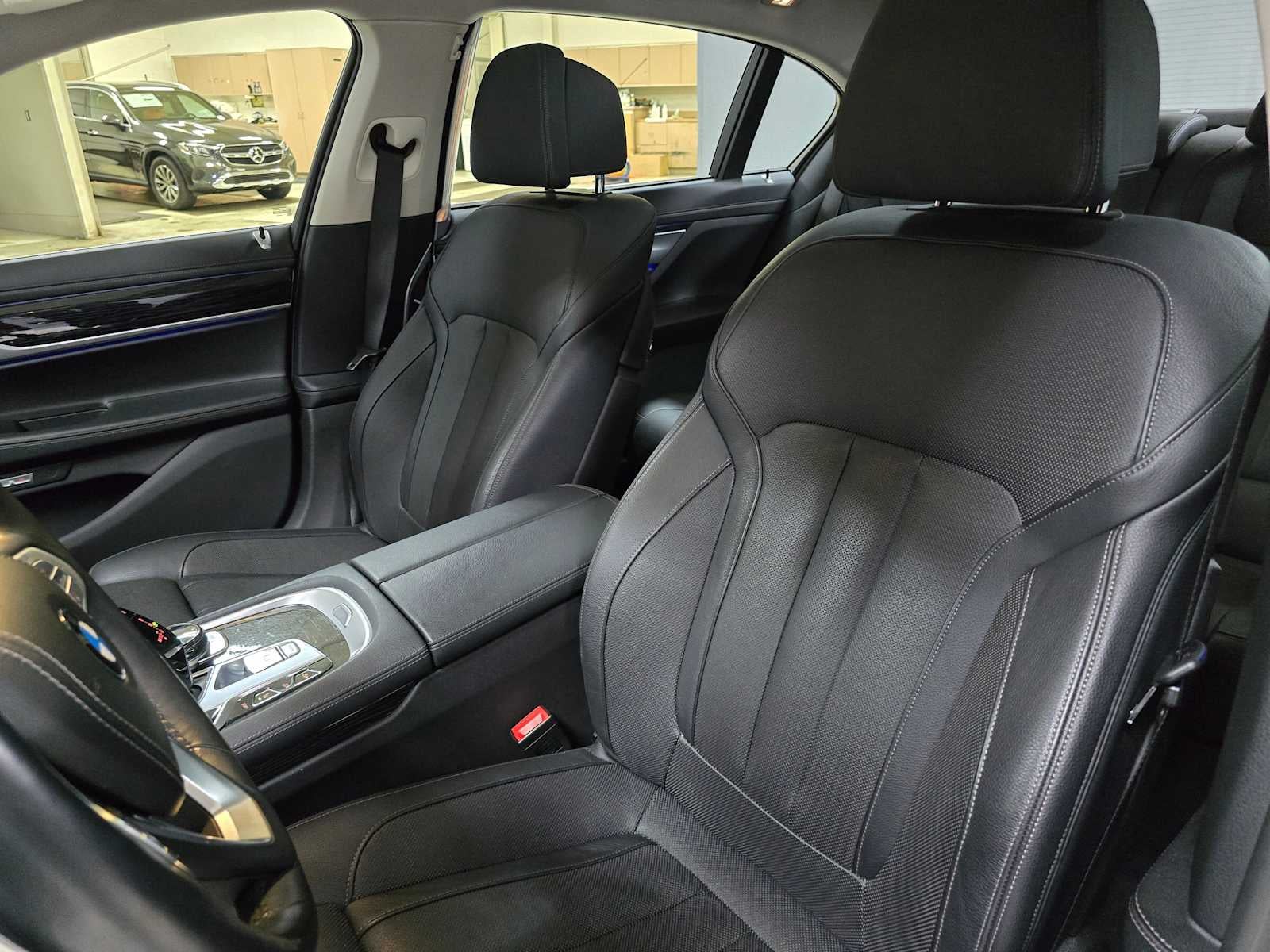 2018 BMW 7 Series 740e xDrive iPerformance