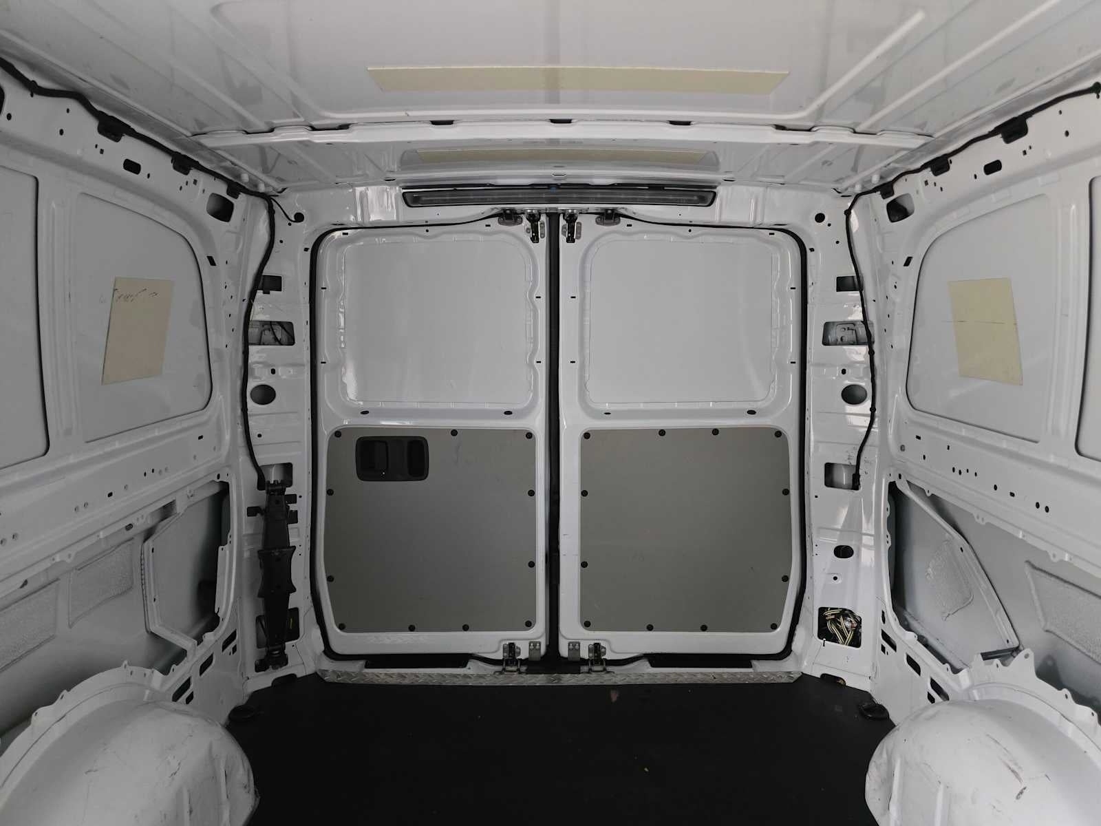 2020 Mercedes-Benz Metris Cargo Van Standard Roof 126 Wheelbase