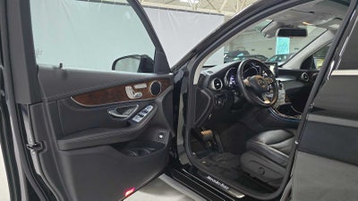 2016 Mercedes-Benz GLC 300 GLC 300