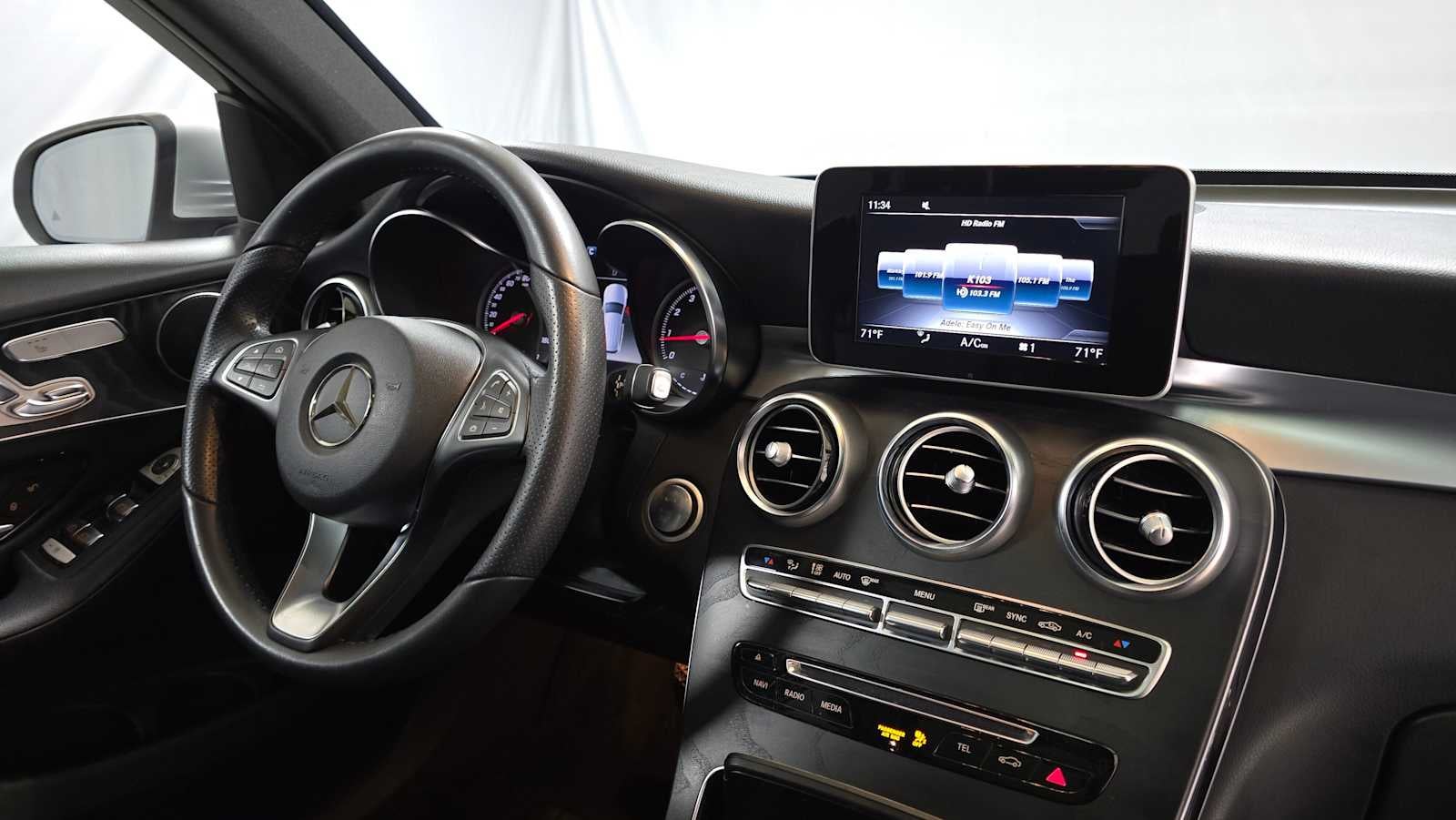 2018 Mercedes-Benz GLC 300 GLC 300