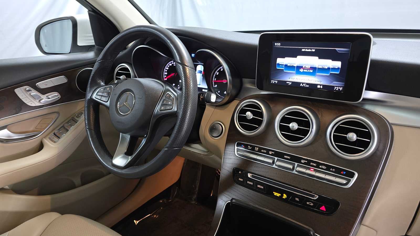 2019 Mercedes-Benz GLC 300 GLC 300