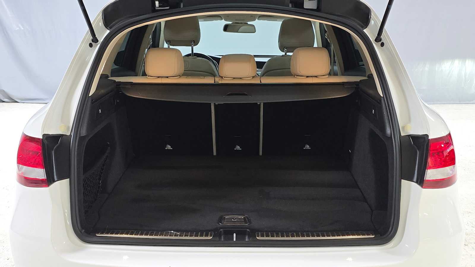 2019 Mercedes-Benz GLC 300 GLC 300