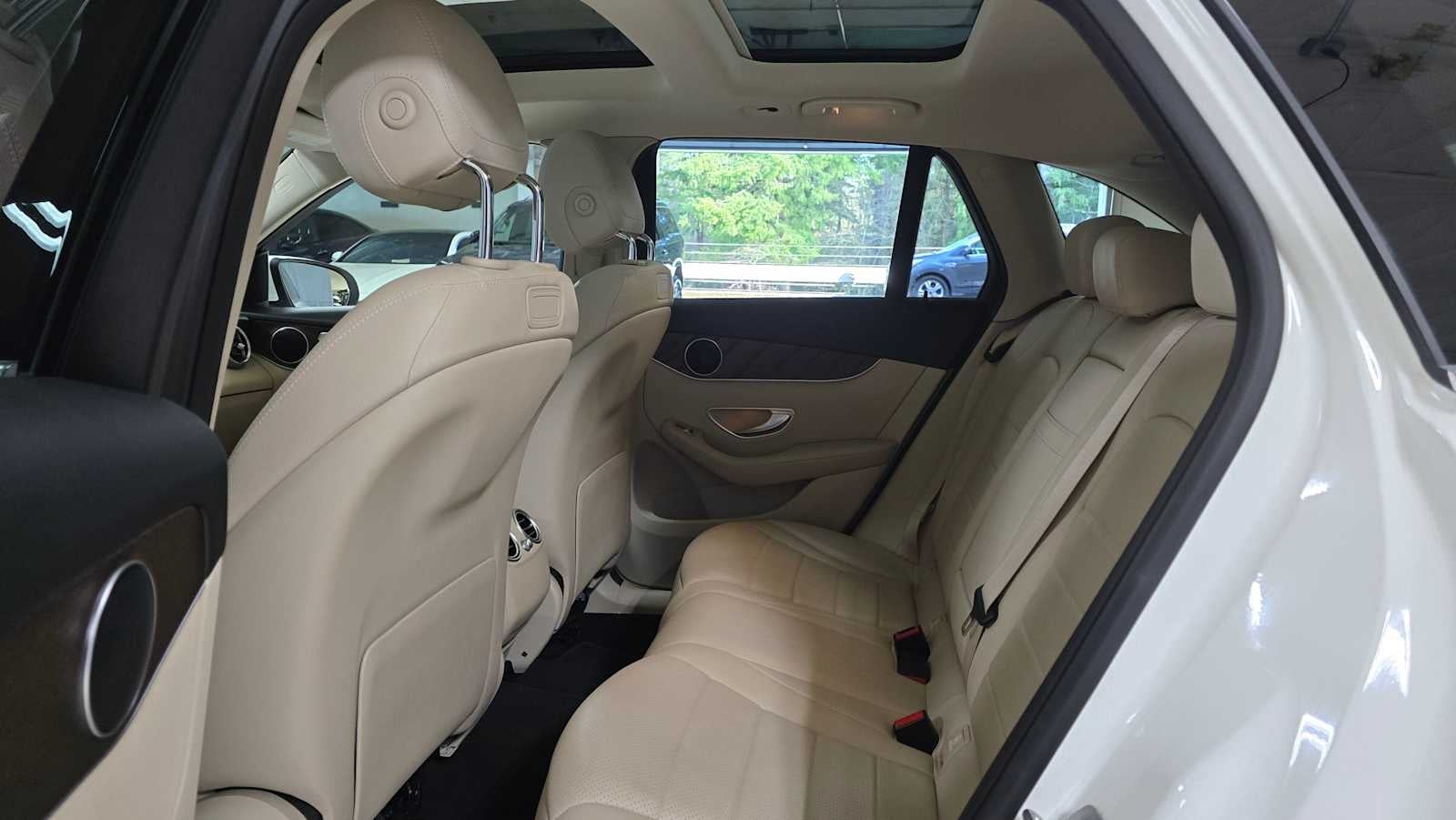 2019 Mercedes-Benz GLC 300 GLC 300