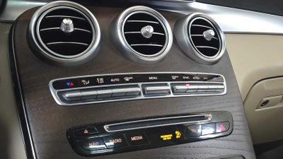 2019 Mercedes-Benz GLC 300 GLC 300