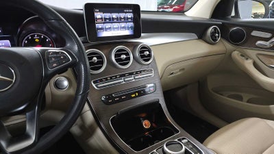 2019 Mercedes-Benz GLC 300 GLC 300