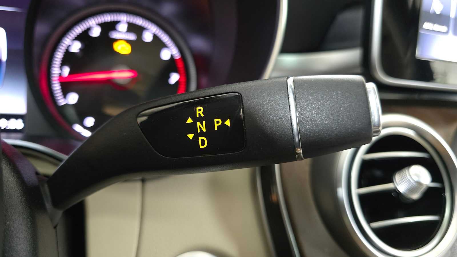 2019 Mercedes-Benz GLC 300 GLC 300