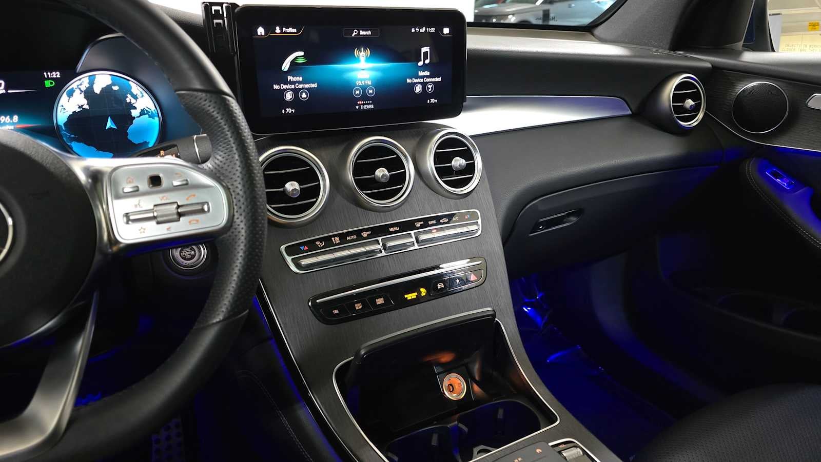 2020 Mercedes-Benz GLC 300 GLC 300