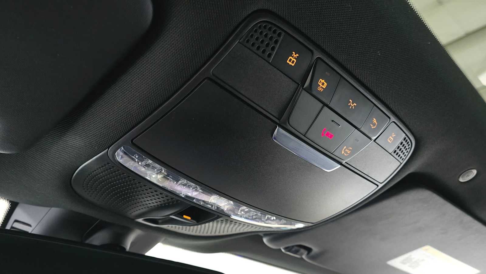 2020 Mercedes-Benz GLC 300 GLC 300