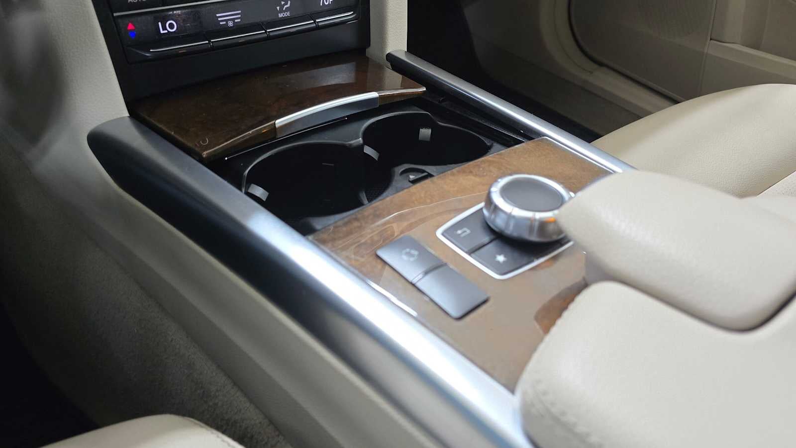 2016 Mercedes-Benz E 350 4dr Sdn RWD