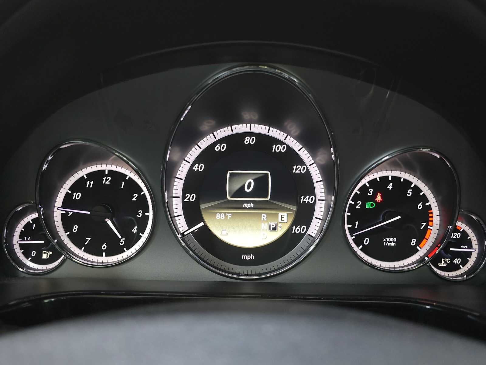 2012 Mercedes-Benz E 350 4dr Sdn RWD