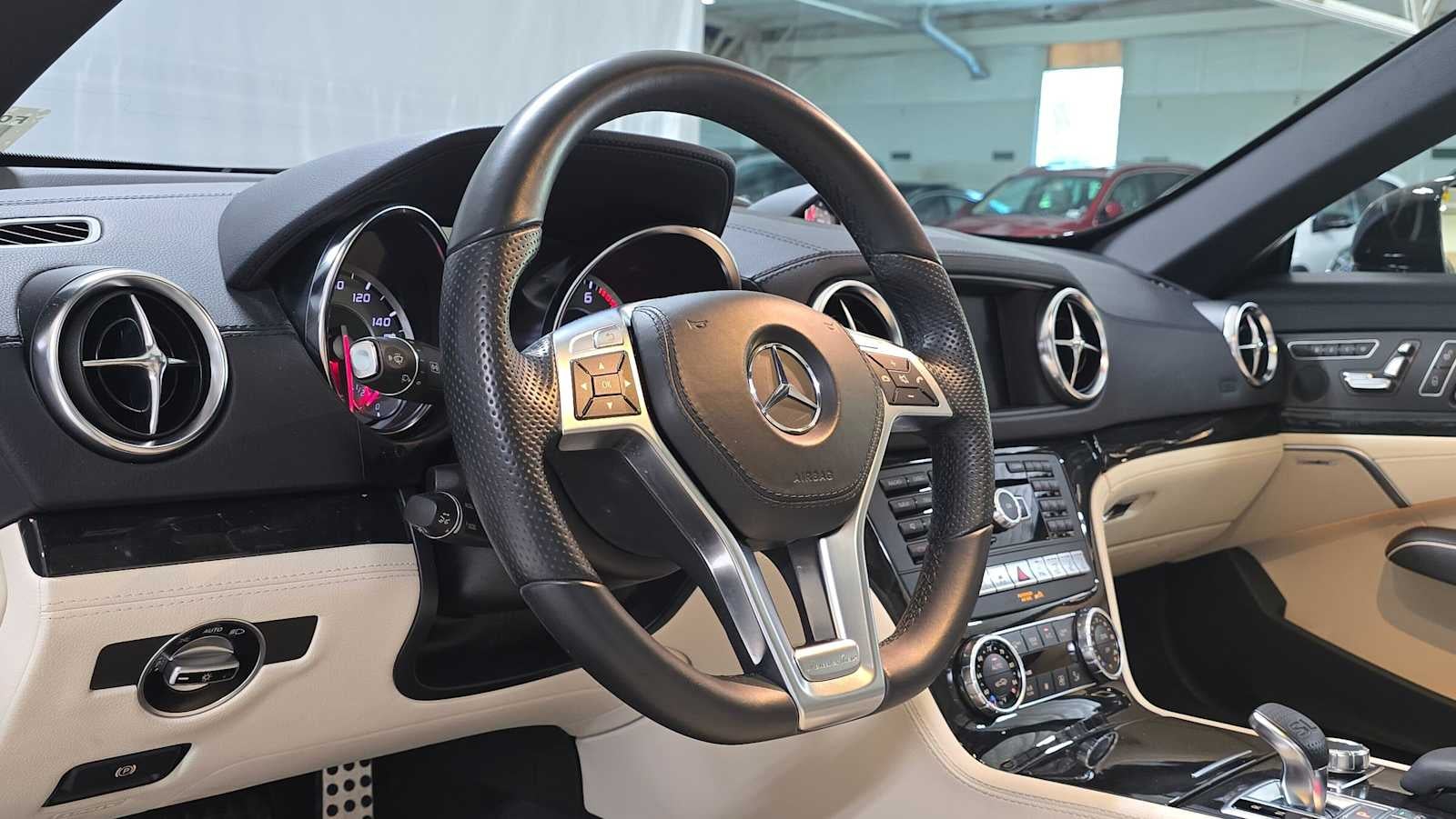 2015 Mercedes-Benz SL 400 2dr Roadster