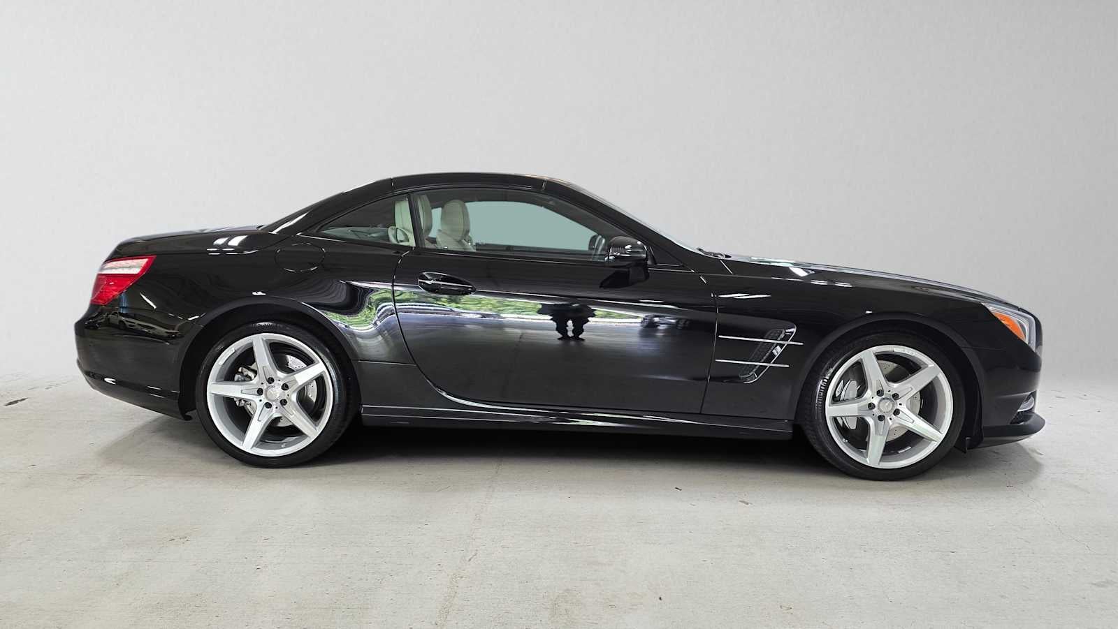 2015 Mercedes-Benz SL 400 2dr Roadster