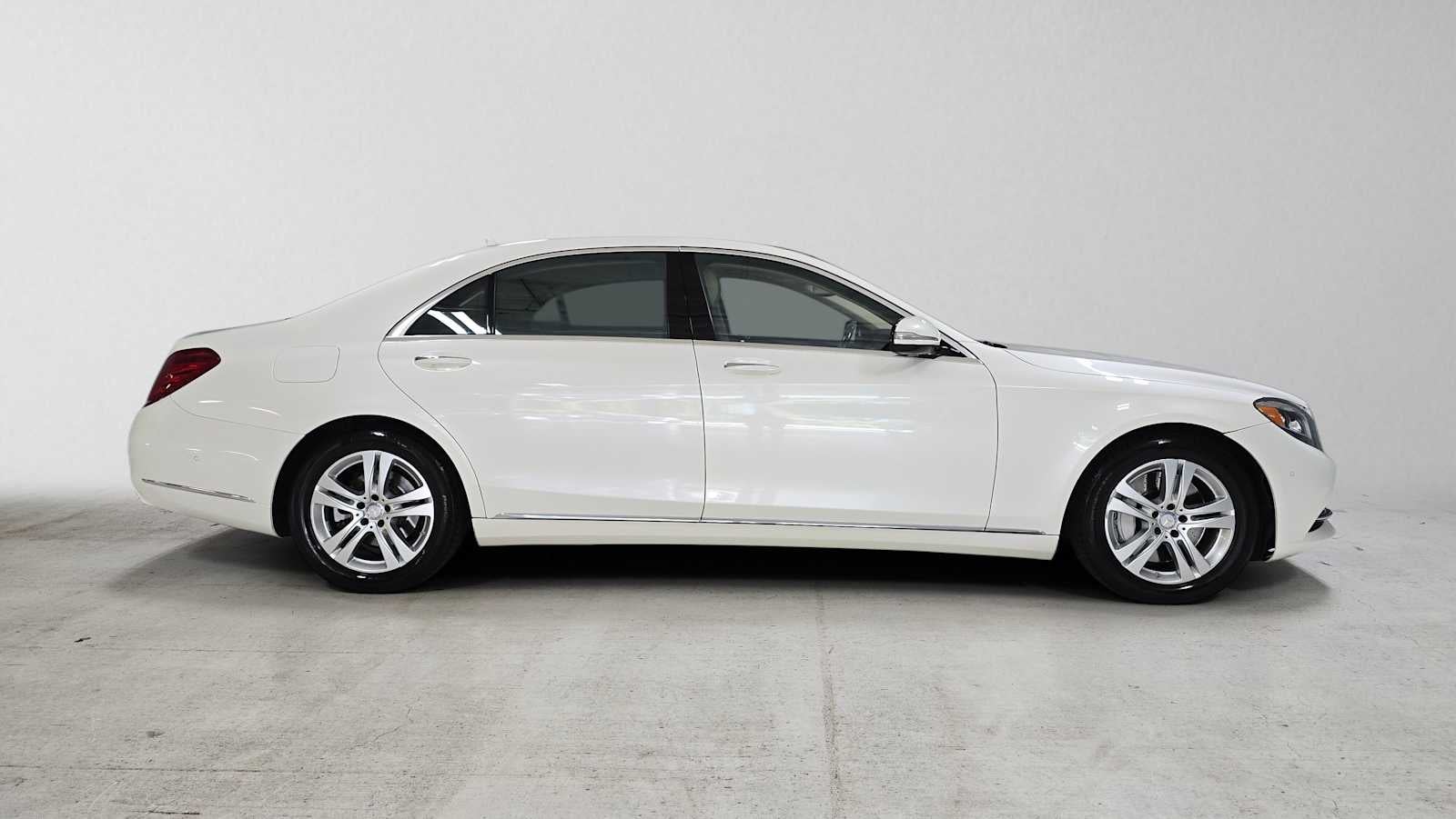2017 Mercedes-Benz S 550 Sedan