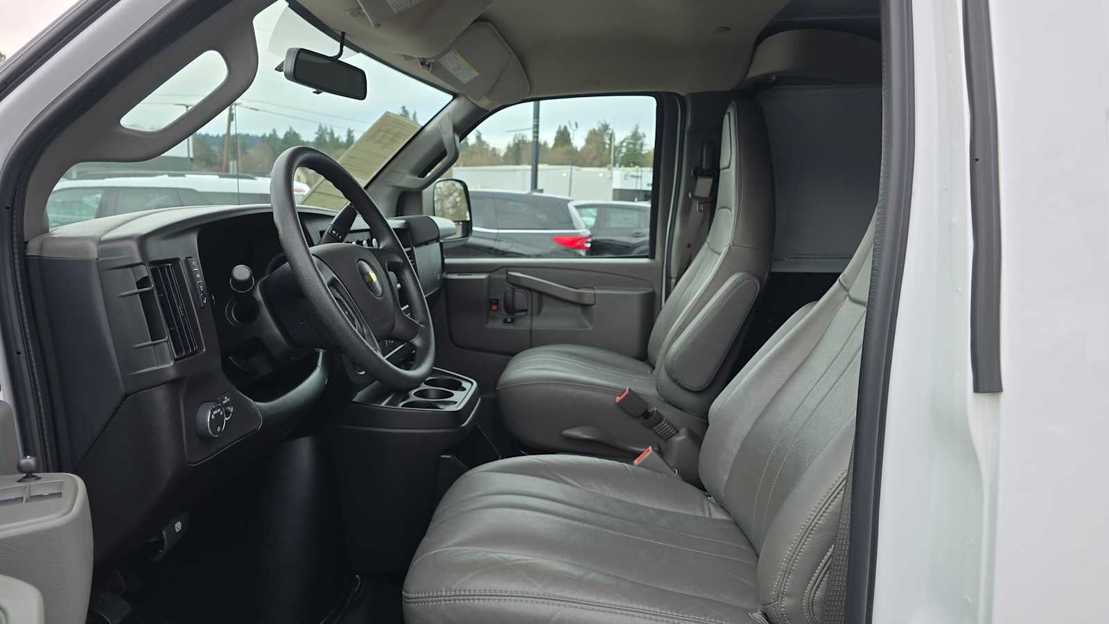 2025 Chevrolet Express Cargo Van RWD 2500 155"