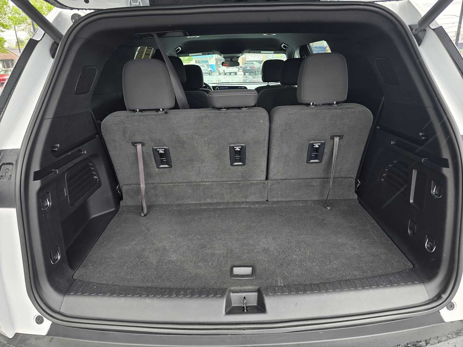 2024 Chevrolet Traverse FWD LT