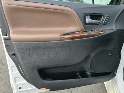 2019 Toyota Sienna Limited Premium
