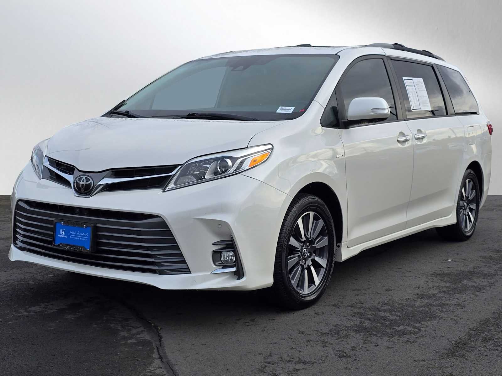 2019 Toyota Sienna Limited Premium