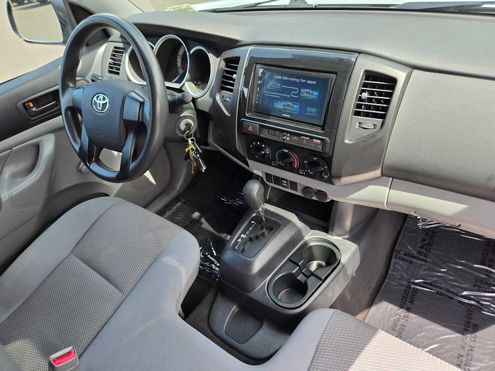 2013 Toyota Tacoma 2WD Reg Cab I4 AT (Natl)