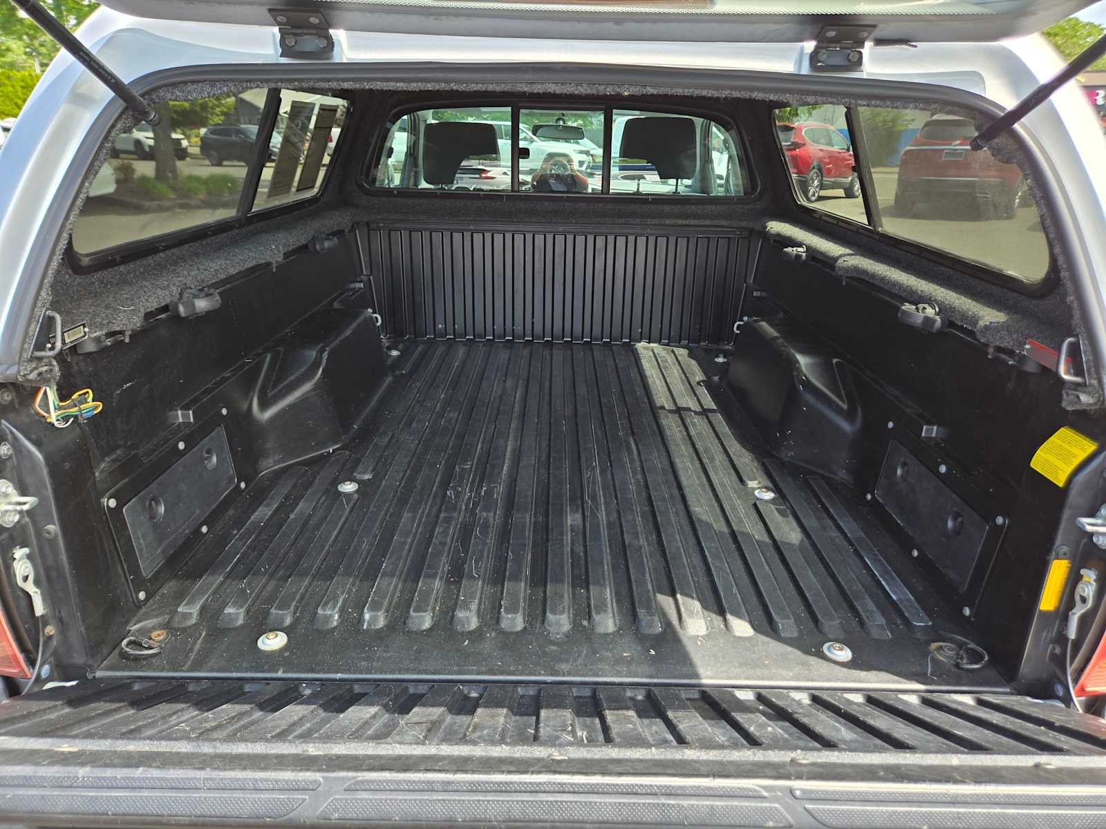 2013 Toyota Tacoma 2WD Reg Cab I4 AT (Natl)
