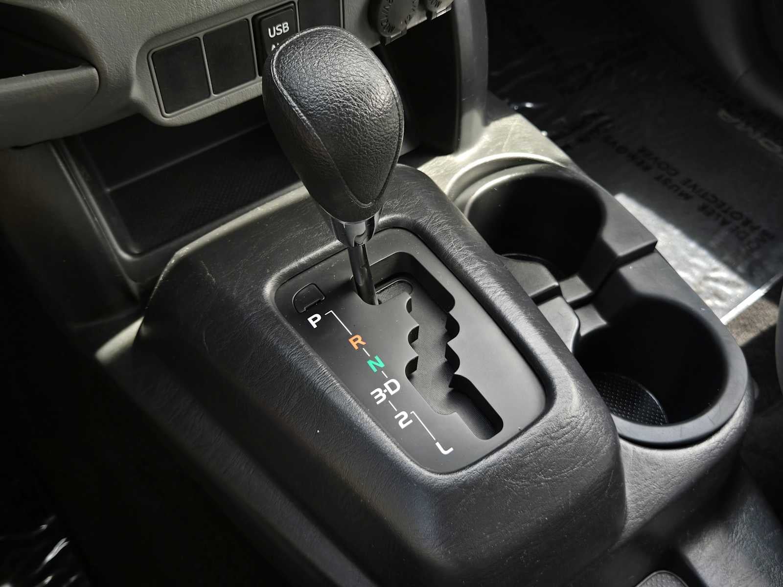 2013 Toyota Tacoma 2WD Reg Cab I4 AT (Natl)