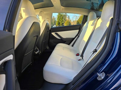 2019 Tesla Model 3 Performance