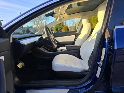 2019 Tesla Model 3 Performance