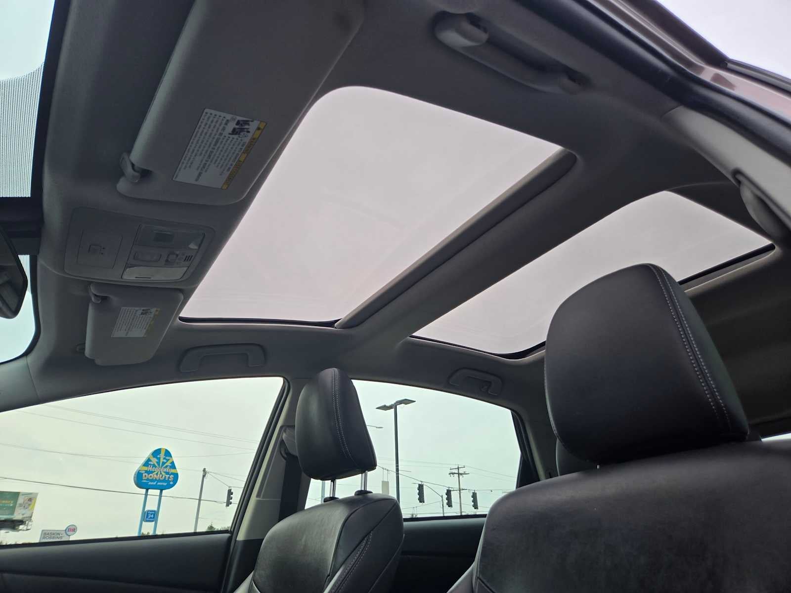 2017 Toyota Prius v Five