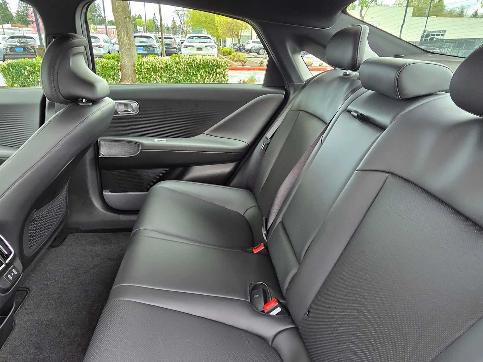 2024 Hyundai IONIQ 6 SEL