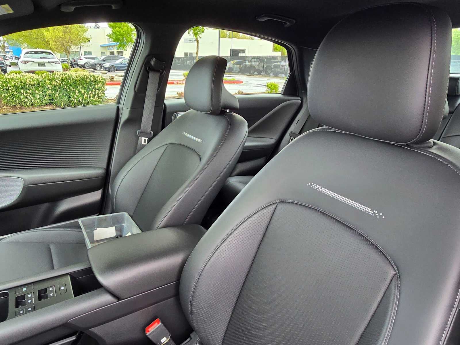 2024 Hyundai IONIQ 6 SEL