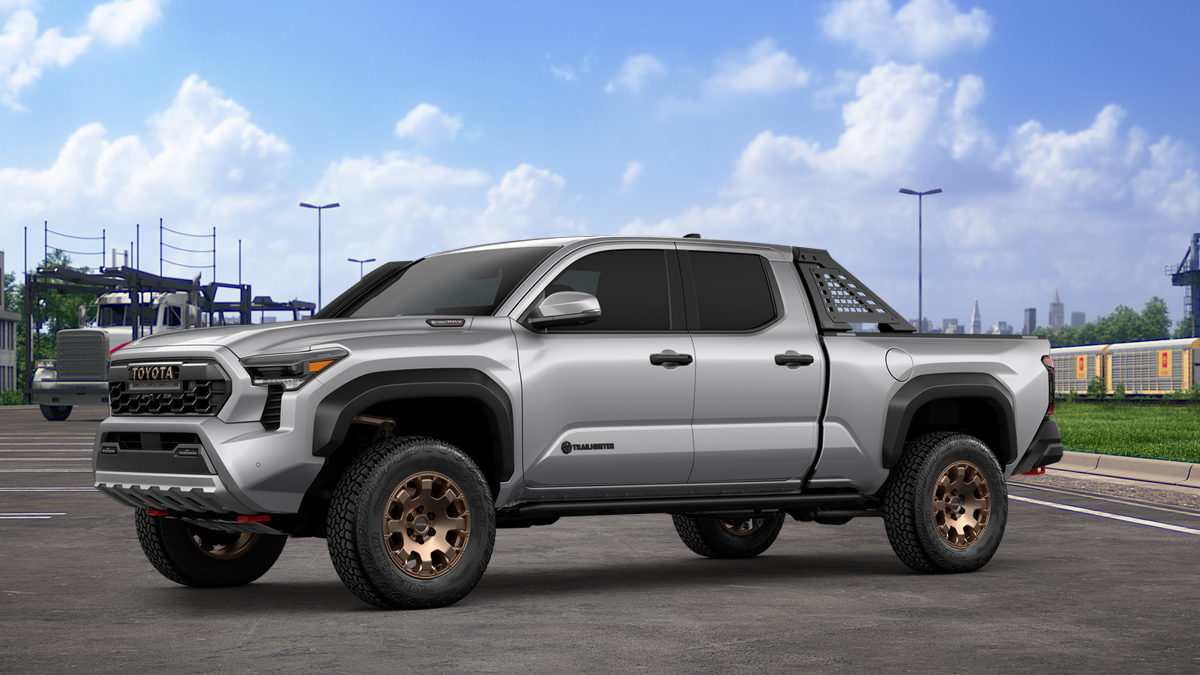 2026 Toyota Tacoma i-FORCE MAX Tacoma Trailhunter