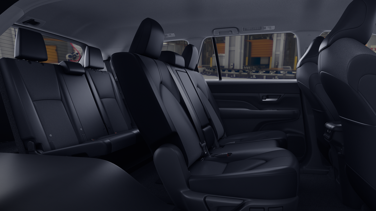 2026 Toyota Grand Highlander LE