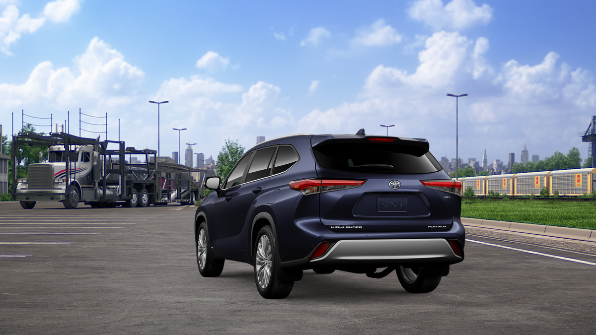 2026 Toyota Highlander Hybrid Platinum