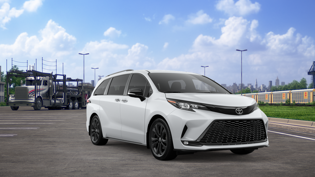 2026 Toyota Sienna XSE