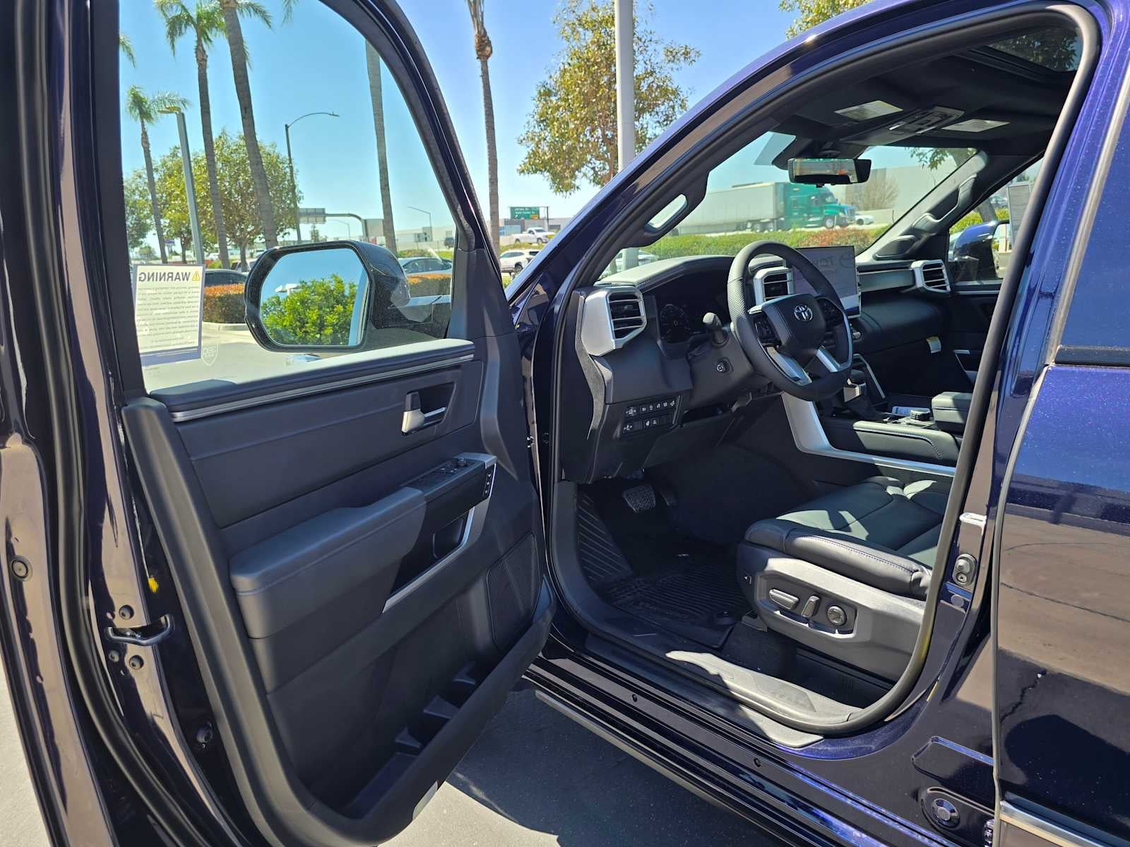 2025 Toyota Tundra Platinum