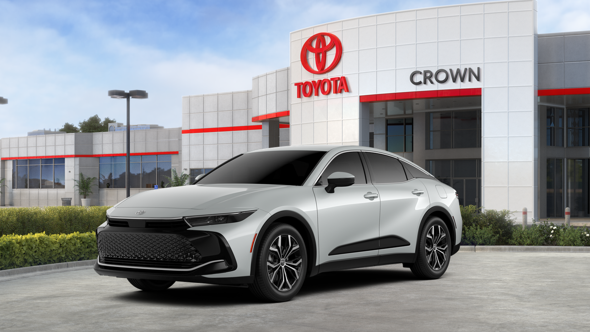2026 Toyota Toyota Crown XLE