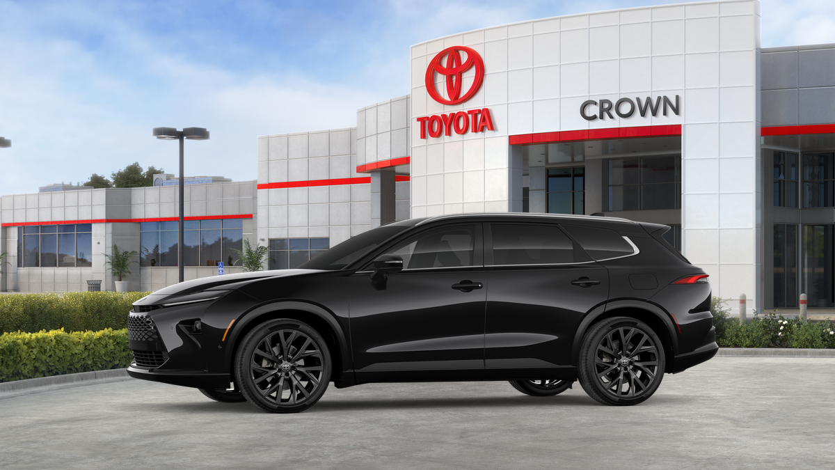 2026 Toyota Toyota Crown Signia Limited