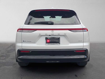 2026 Toyota Crown Signia XLE