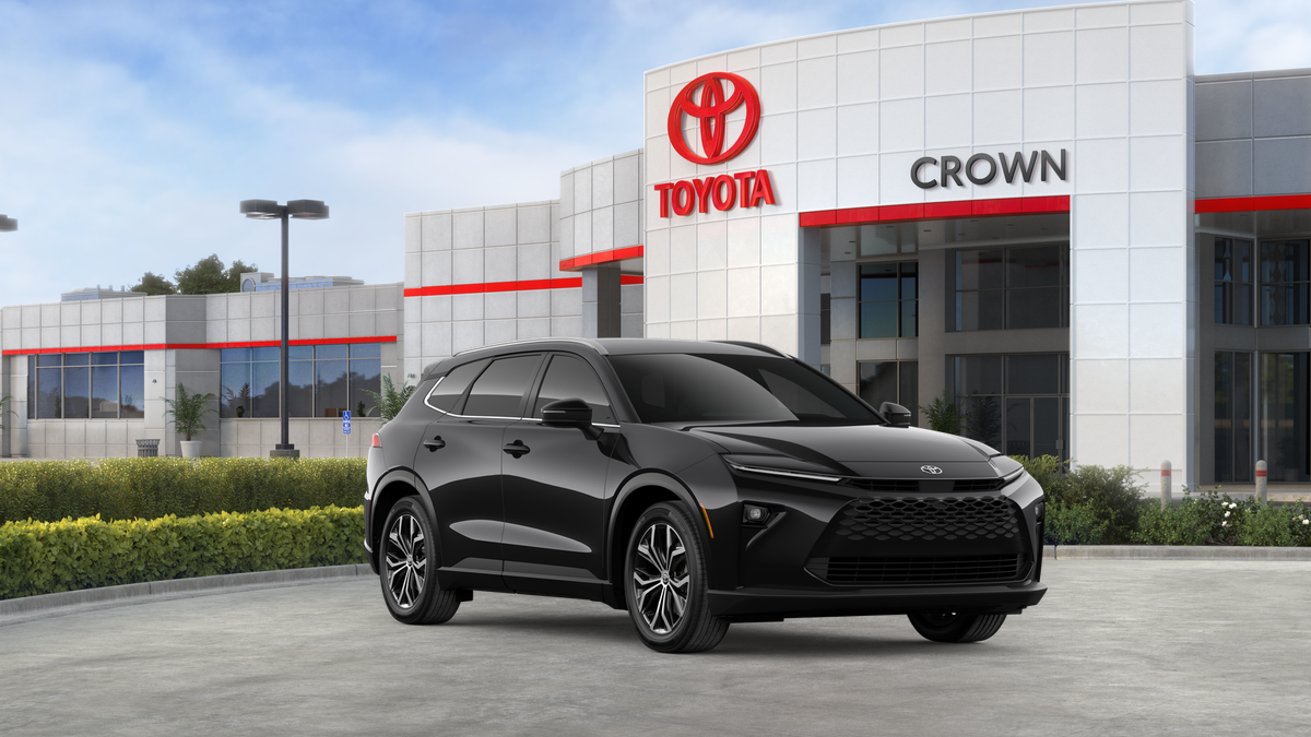 2026 Toyota Crown Signia XLE