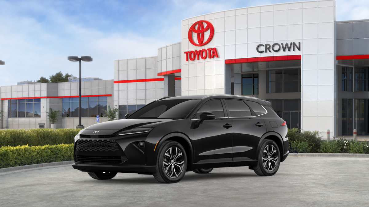 2026 Toyota Crown Signia XLE