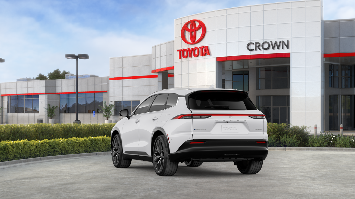 2026 Toyota Toyota Crown Signia Limited