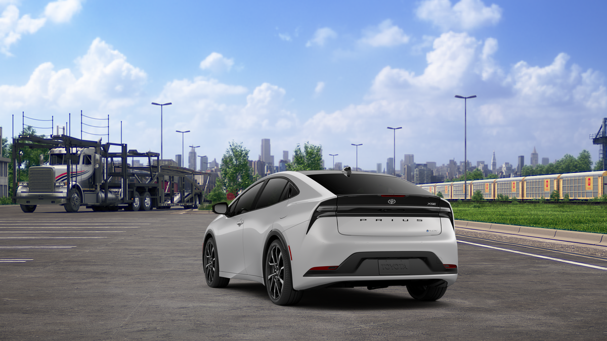 2027 Toyota Prius Plug-in Hybrid XSE Premium