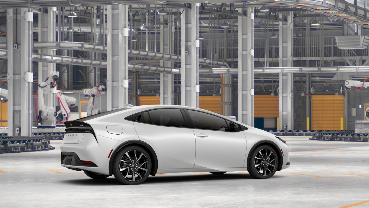 2026 Toyota Prius Plug-in Hybrid XSE