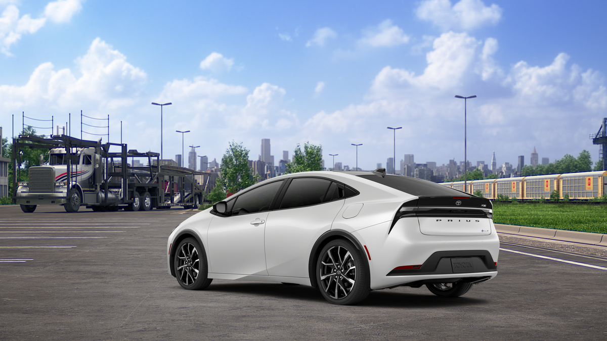 2027 Toyota Prius Plug-in Hybrid XSE Premium