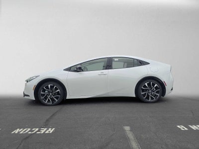 2027 Toyota Prius Plug-in Hybrid XSE