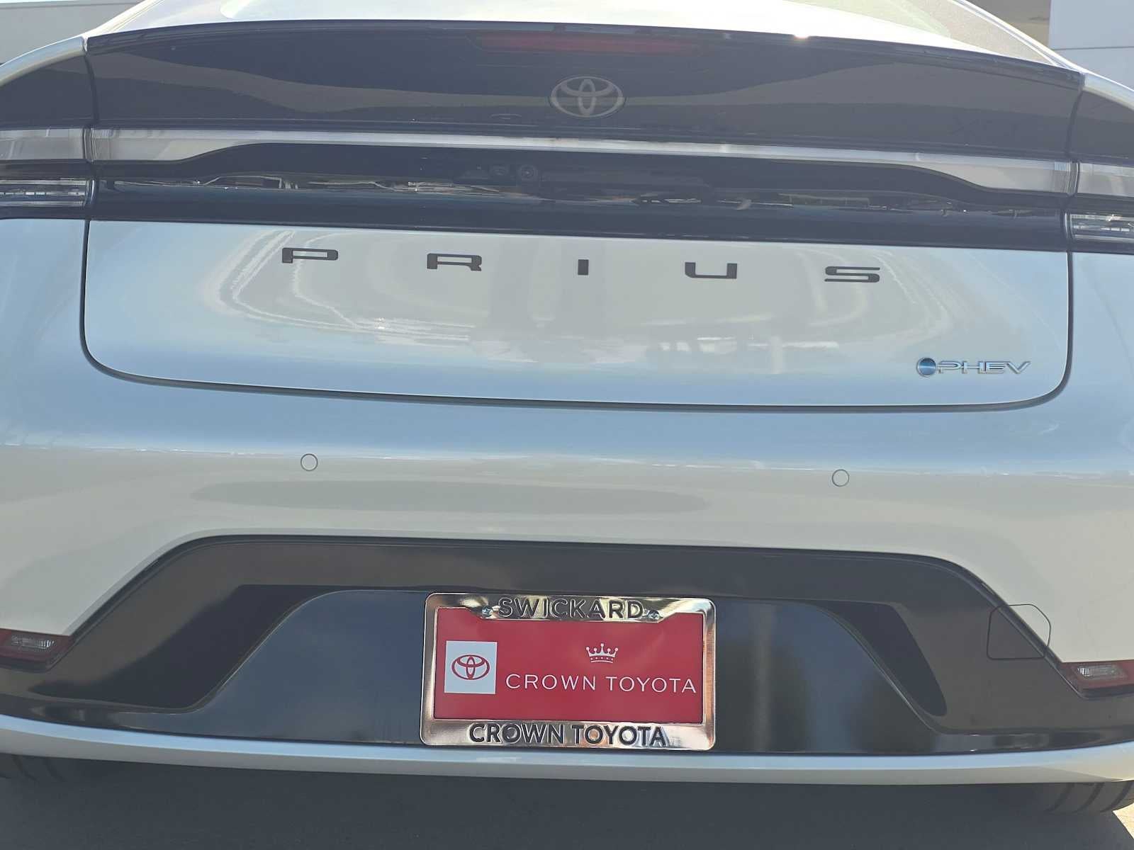 2027 Toyota Prius Plug-in Hybrid XSE Premium