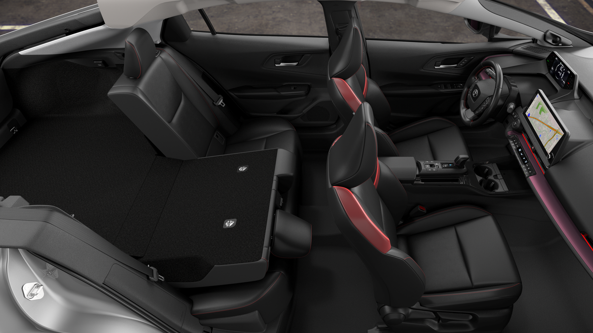 2027 Toyota Prius Plug-in Hybrid XSE Premium
